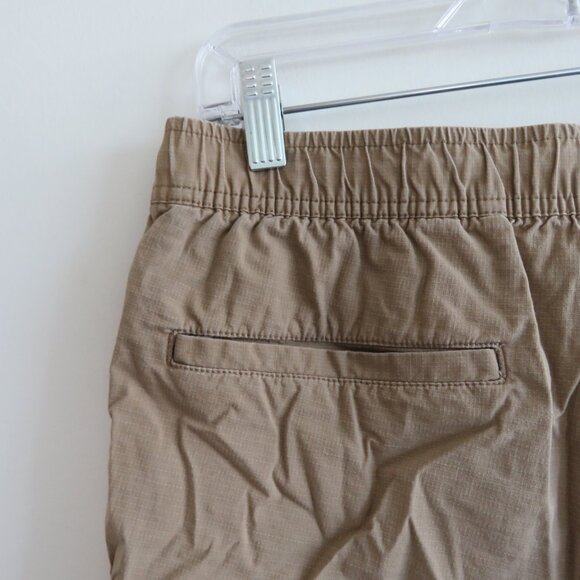 VUORI Ripstop DuraTerra™ Shorts in Khaki Tan Travel Outdoor Sport - Size M - Picture 11 of 13